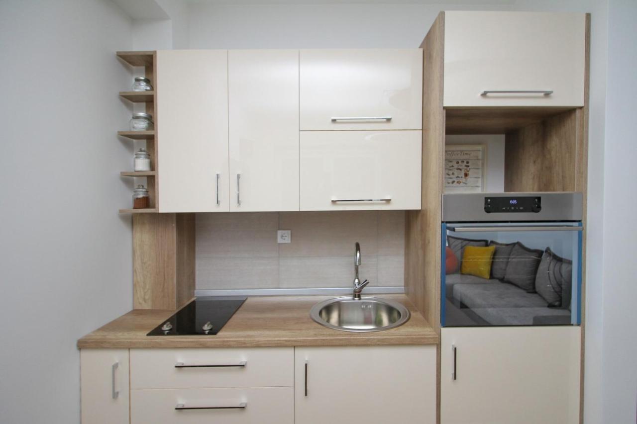 Almi Lux Apartman 즐라티보 외부 사진